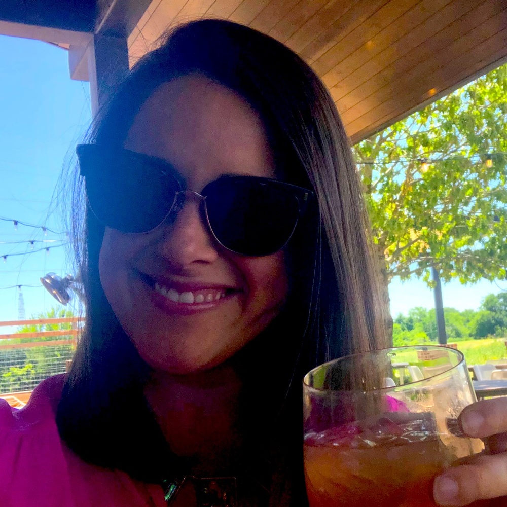 Meet your Posher, Stephanie